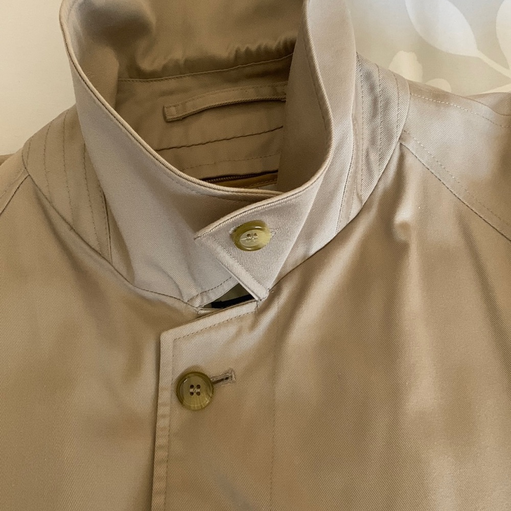 Vintage Burberry Coat with Removable Wool Lining - Picture 12 of 16
